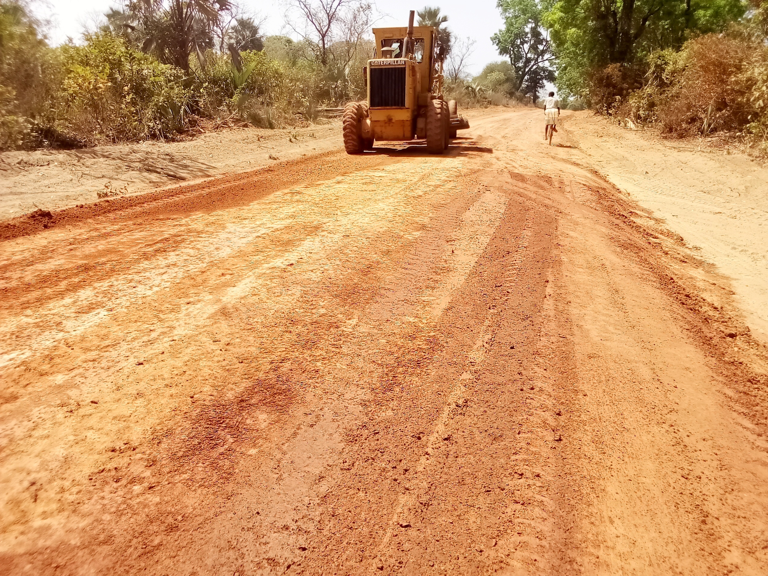 Road construction - Lifft-Cashew Project - Shelter For Life International